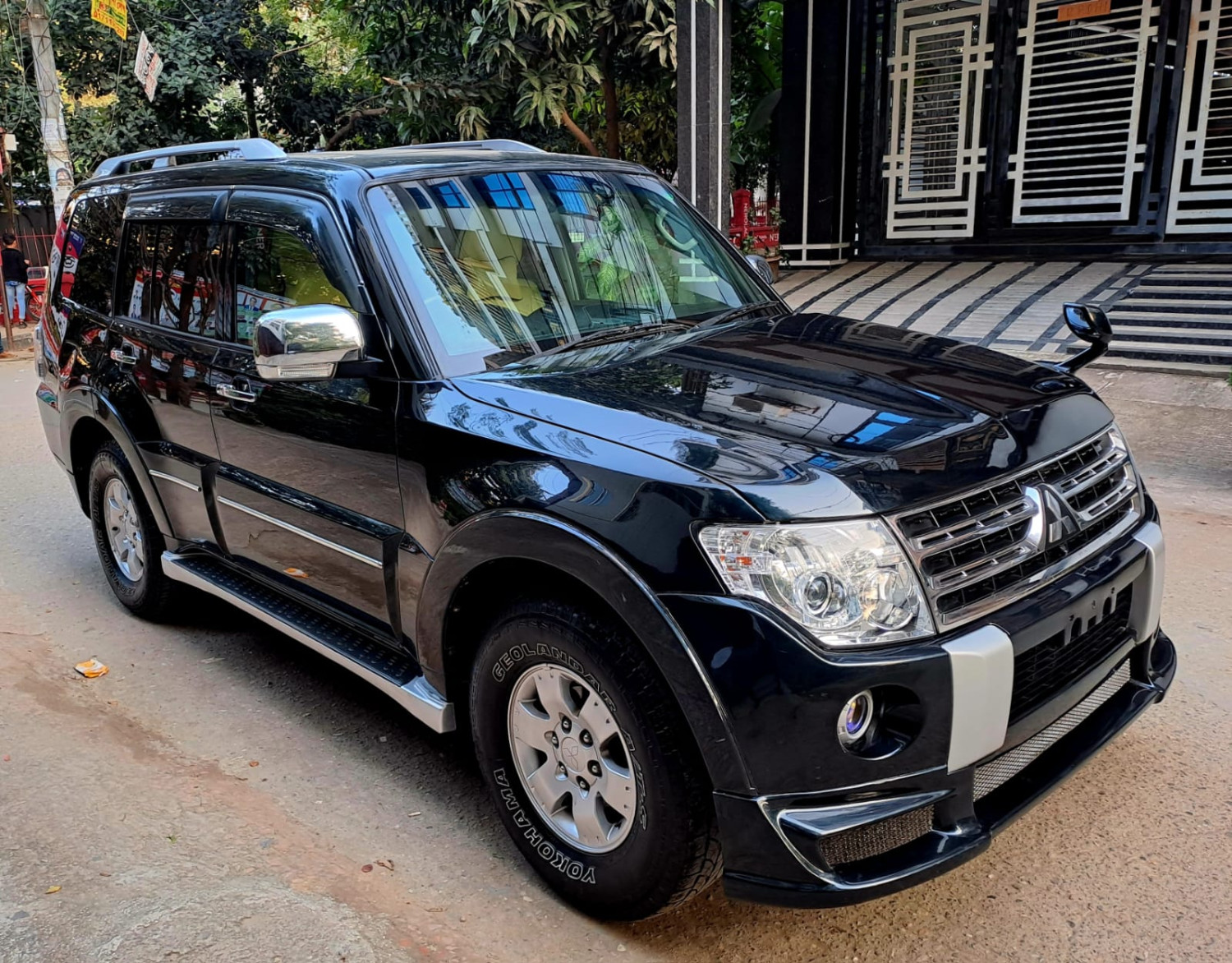 Mitsubishi Pajero 2008