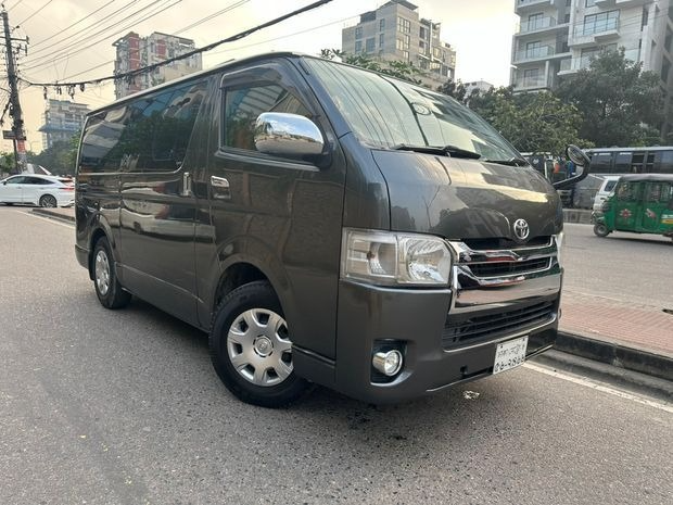 Toyota Hiace GL 2013