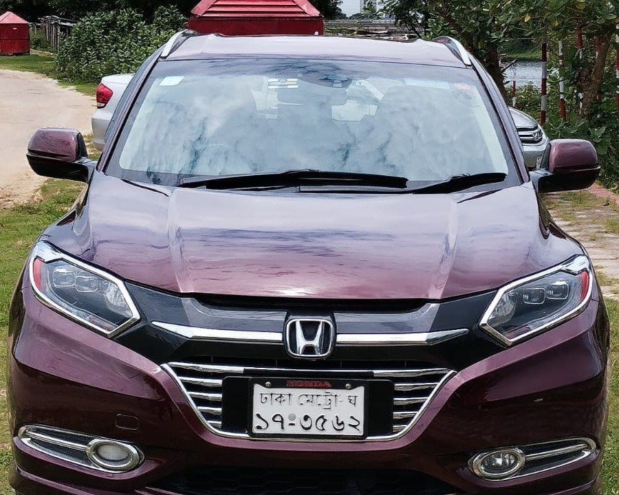 HONDA VEZEL HYBRID 2015