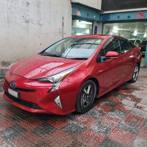 Toyota Prius HYBRID 2017