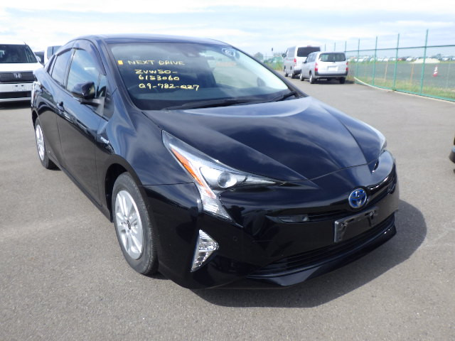 Toyota Prius S 2018