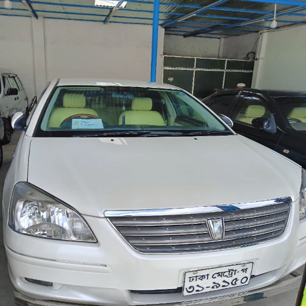 TOYOTA PREMIO 2005