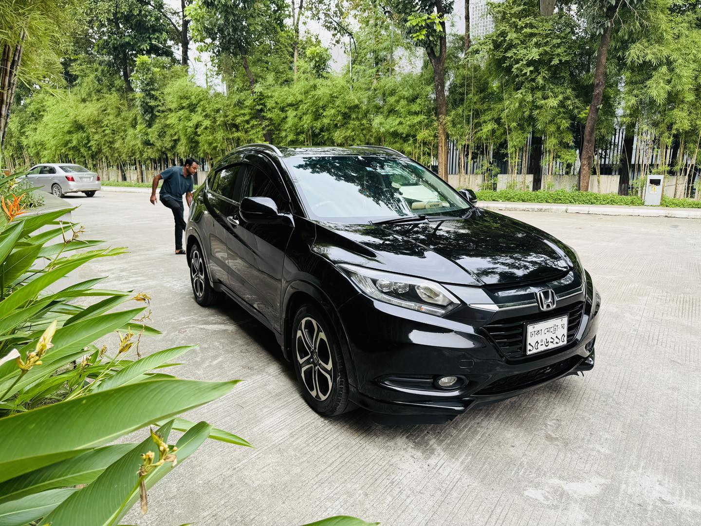 Mitsubishi Eclipse Cross Fully Loaded  SUV 2022